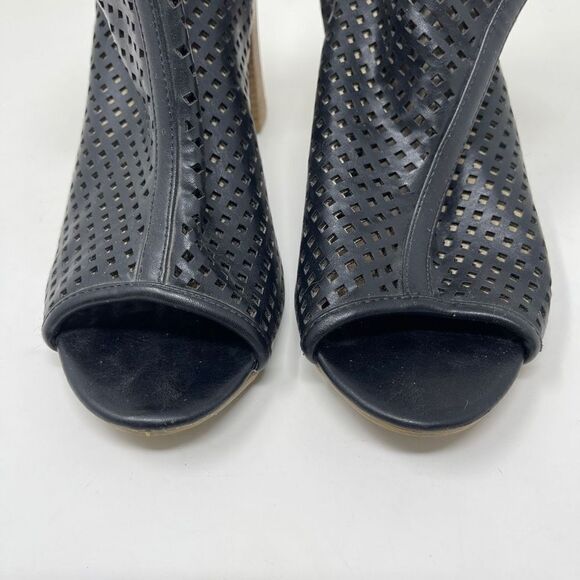 Steve Madden Women's Ankle Peep Toe Booties Block Heels Black Leather EU 38 - Picture 3 of 9